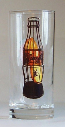 3247-8 € 2,50 coca cola glas flesje met klomp en molen.jpeg